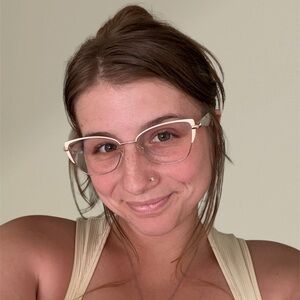 Meet your Posher, Bailey